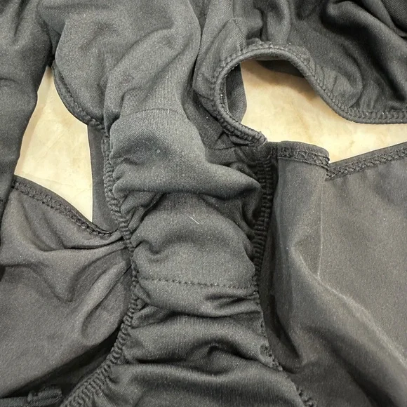 EUC Nike Dri-Fit Women's Black Athletic Shorts size XL - Picture 6 of 6